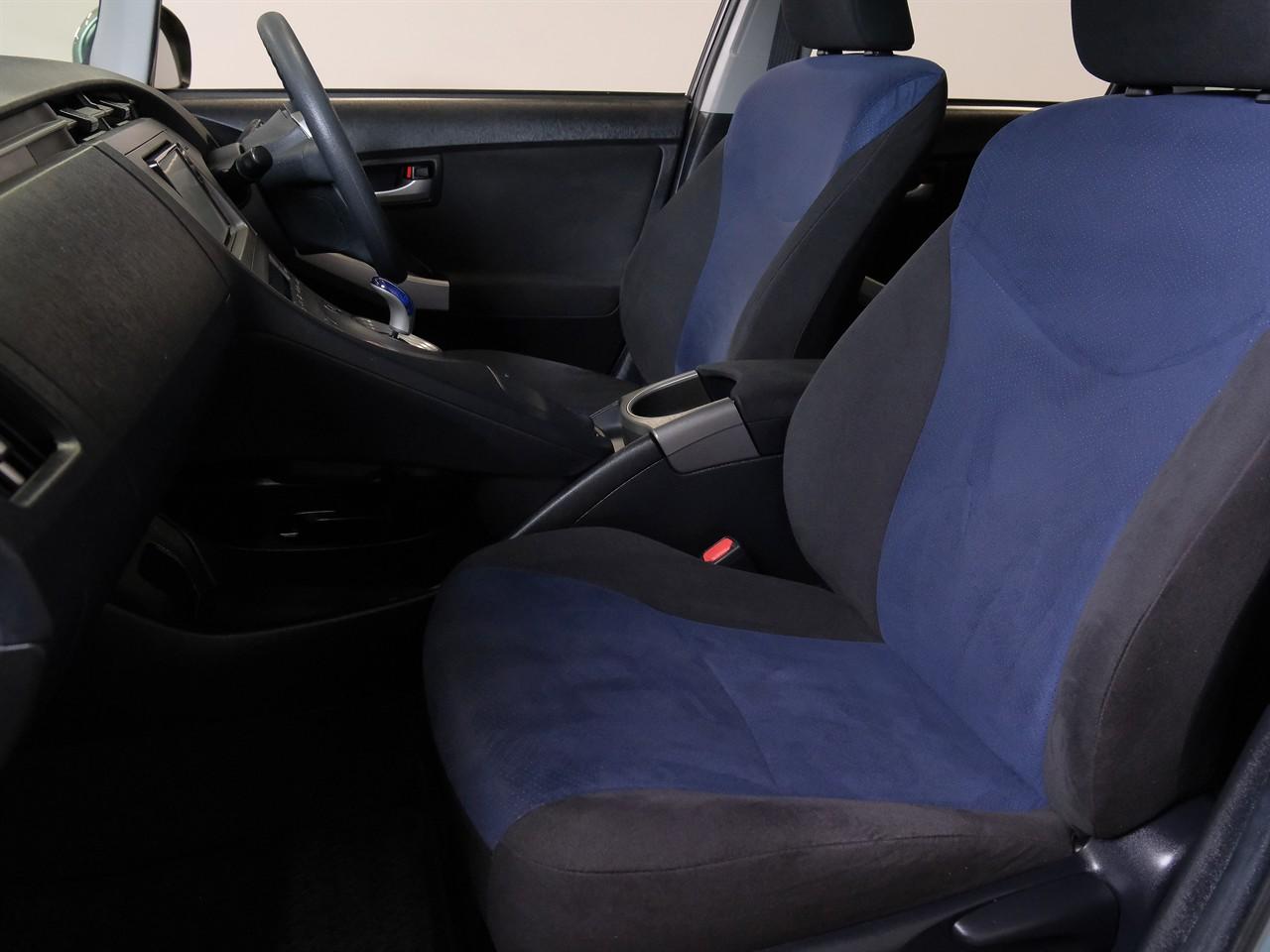 image-17, 2014 Toyota PRIUS 1.8lt Hybrid S-Package at Christchurch