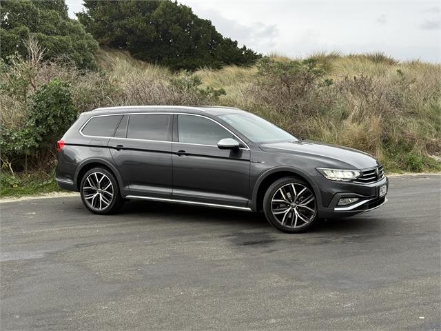image-0, 2022 Volkswagen Passat Alltrack TSI 162kW at Dunedin