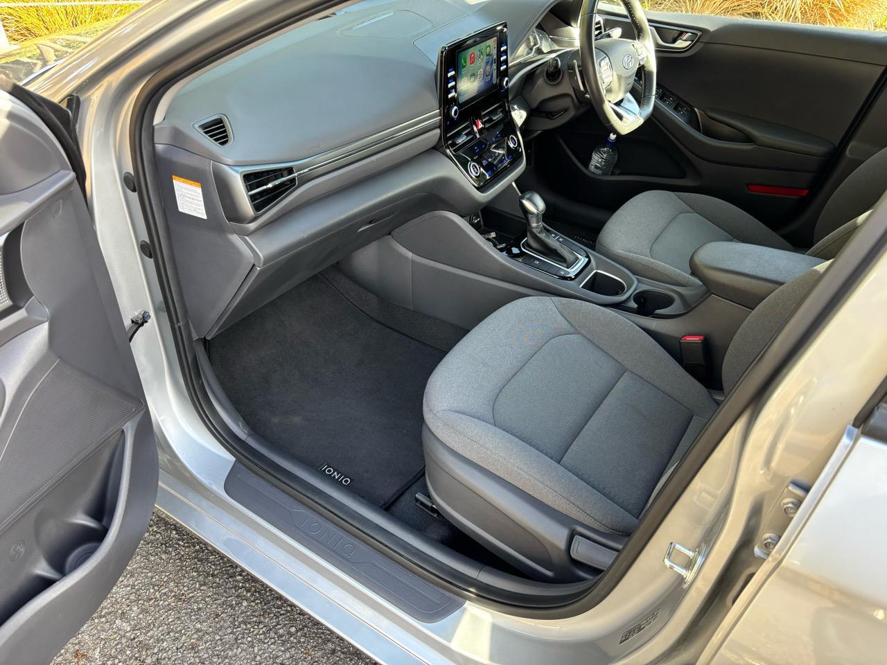 image-15, 2022 Hyundai Ioniq Phev at Christchurch
