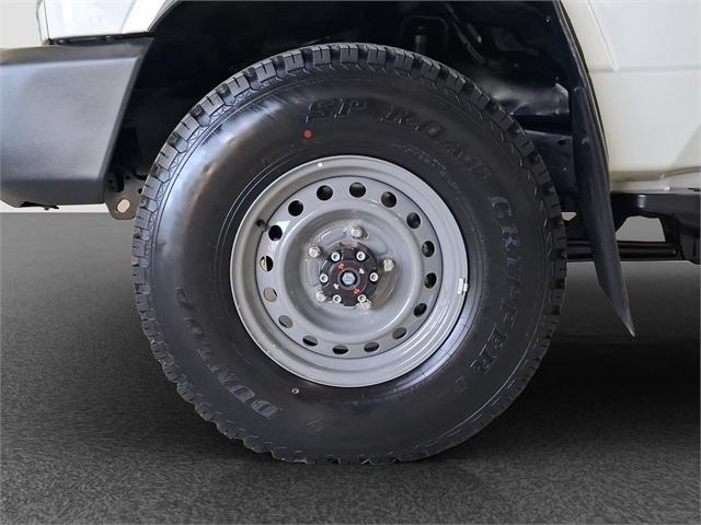 image-9, 2023 Toyota Land Cruiser 70 LT 4.5DT at Dunedin