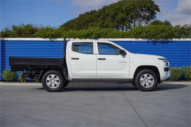 image-1, 2026 Mitsubishi Triton GLX DC Flat deck 4x4 auto at Dunedin