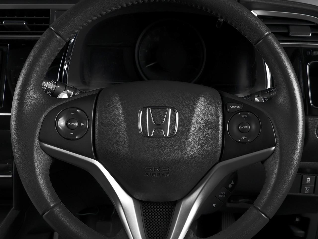 image-11, 2015 Honda Fit Shuttle Hybrid X 'Half-Leather' at Christchurch