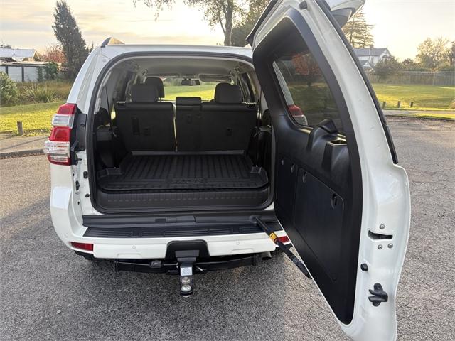 image-9, 2017 Toyota Land Cruiser Prado VX 2.8D 6AT 4WD SUV at Waimakariri