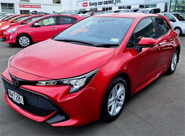 2021 Toyota Corolla GX Hatchback SIGNATURE CLASS 3 on handshake