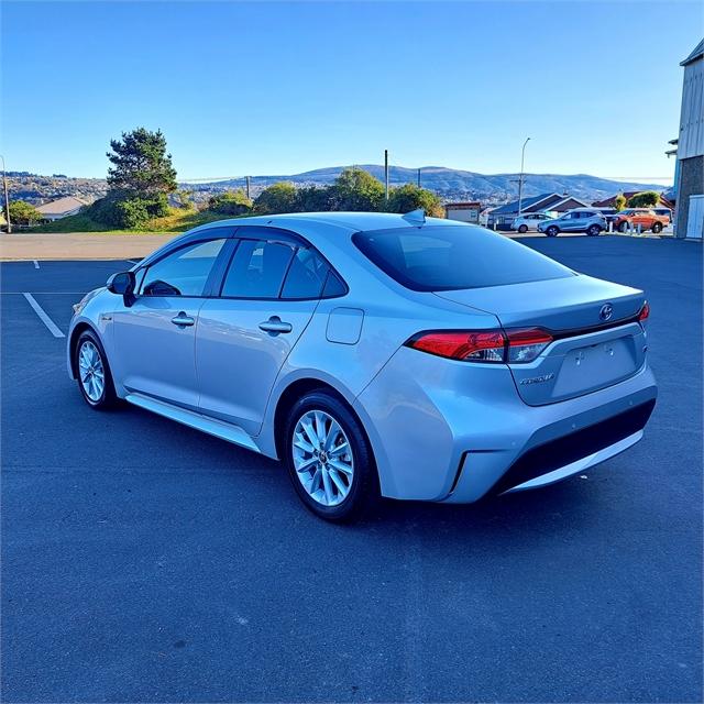 image-3, 2020 Toyota Corolla 1.8 Hybrid at Dunedin