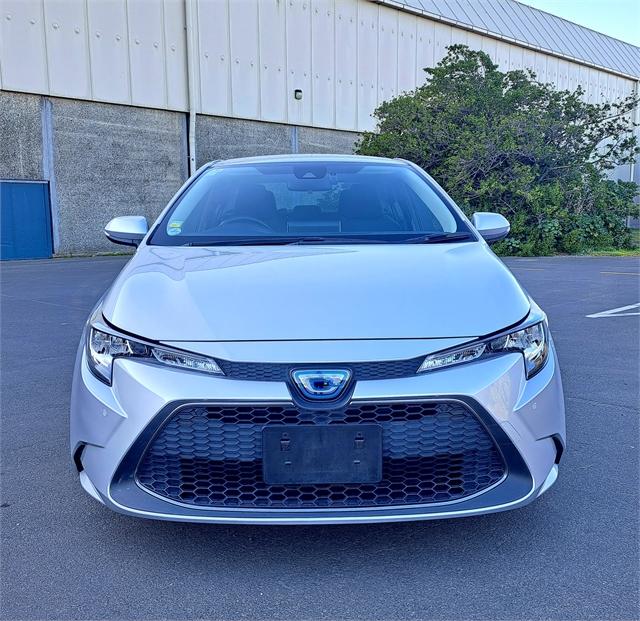 image-1, 2020 Toyota Corolla 1.8 Hybrid at Dunedin