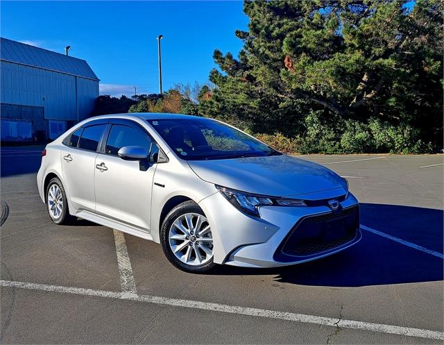 image-0, 2020 Toyota Corolla 1.8 Hybrid at Dunedin