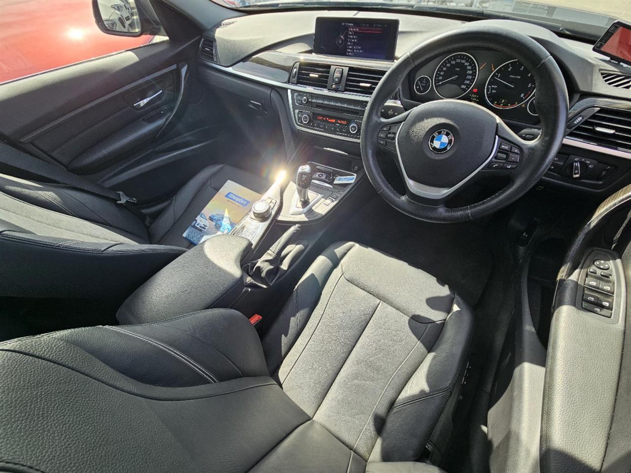 image-10, 2013 BMW 320D LUXURY at Christchurch