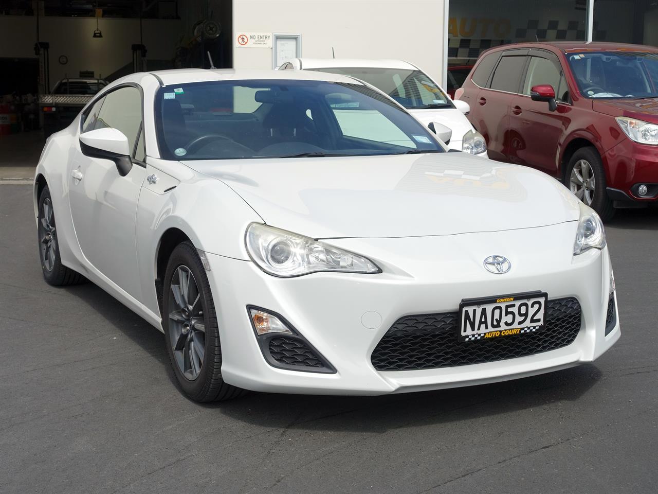 image-11, 2012 Toyota 86 G at Dunedin