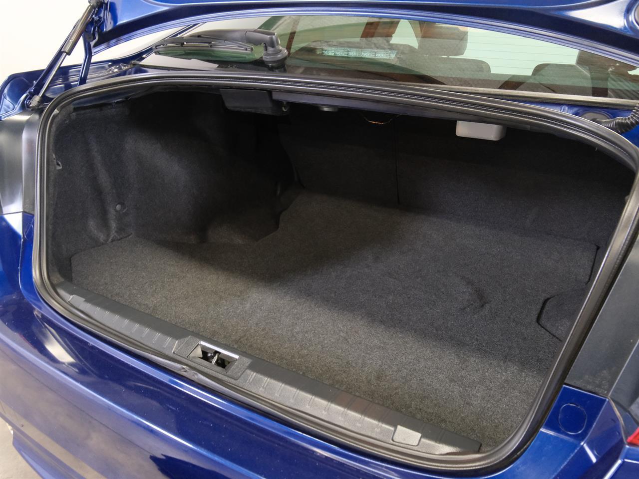 image-19, 2014 Subaru Legacy B4 Limited 'Leather Package' at Christchurch