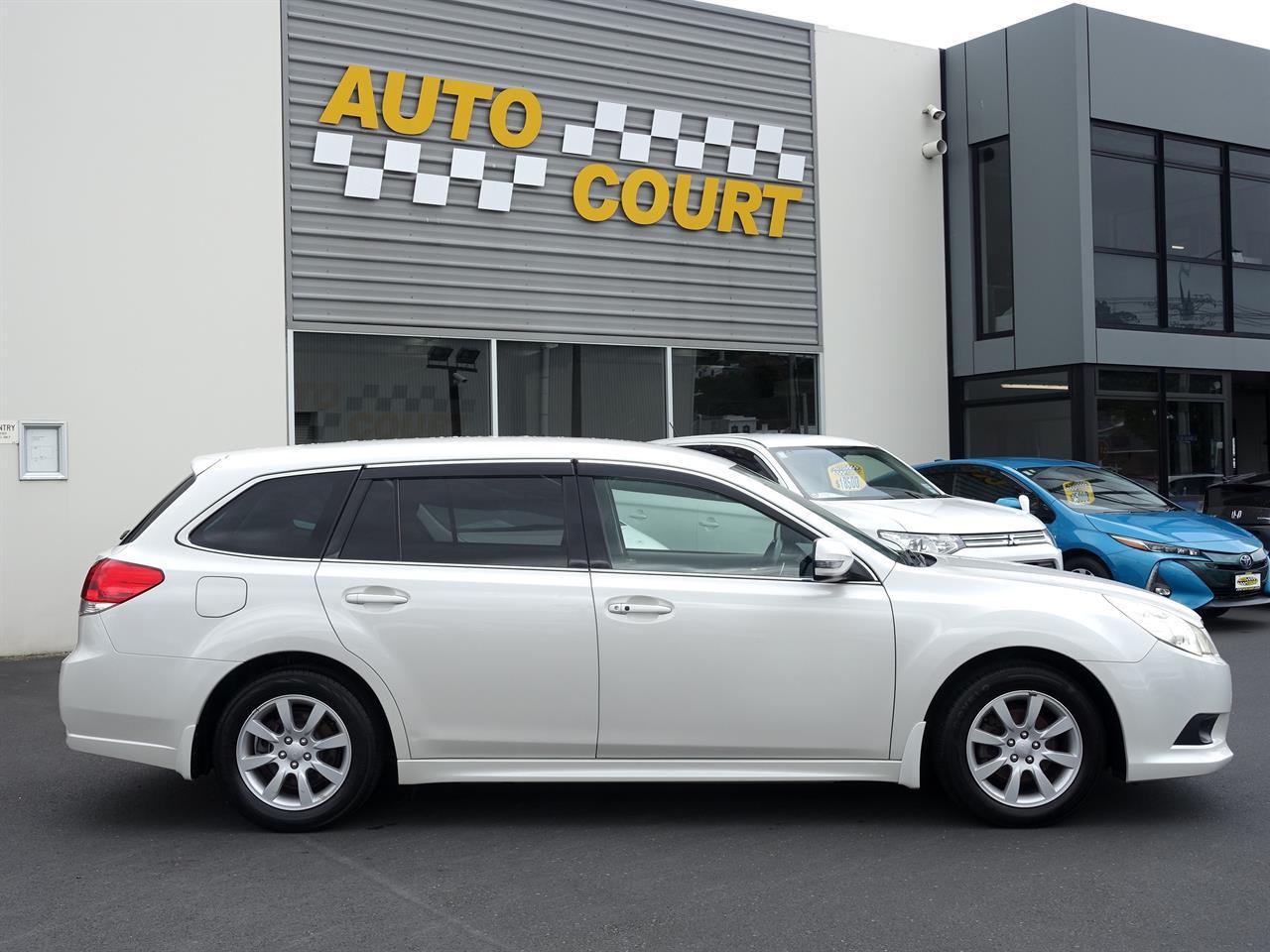 image-12, 2009 Subaru Legacy 2.5i AWD at Dunedin