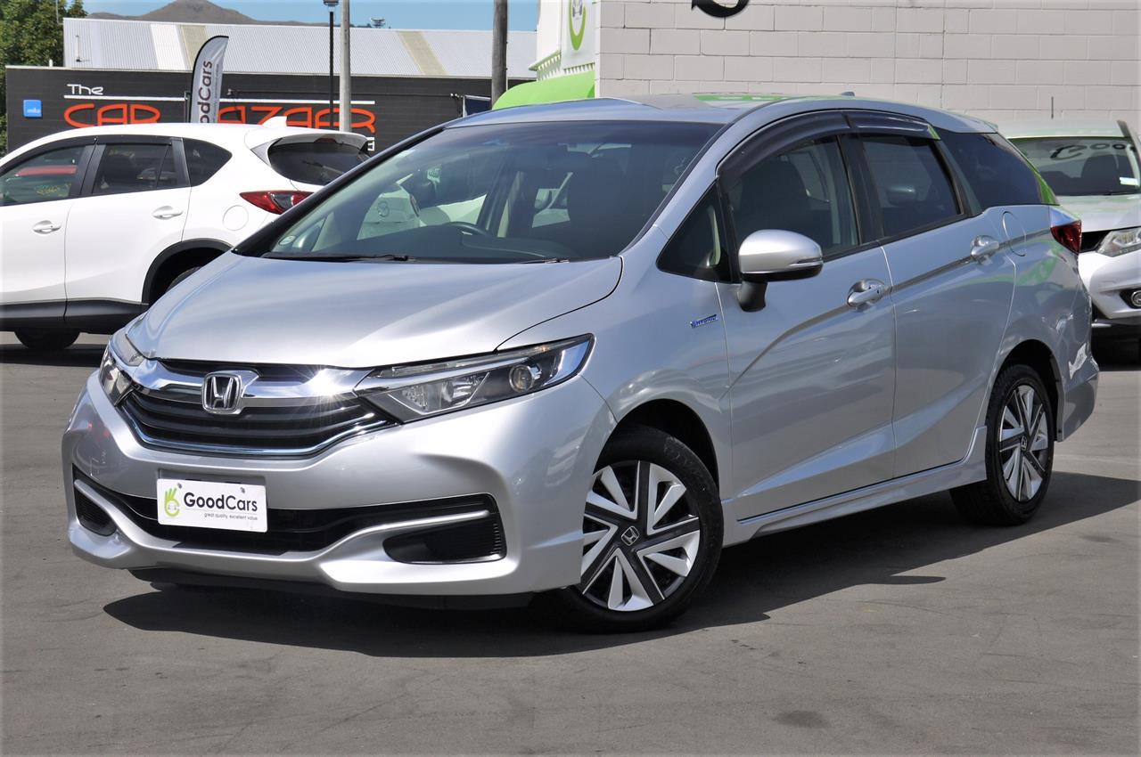 Honda fit shuttle hybrid