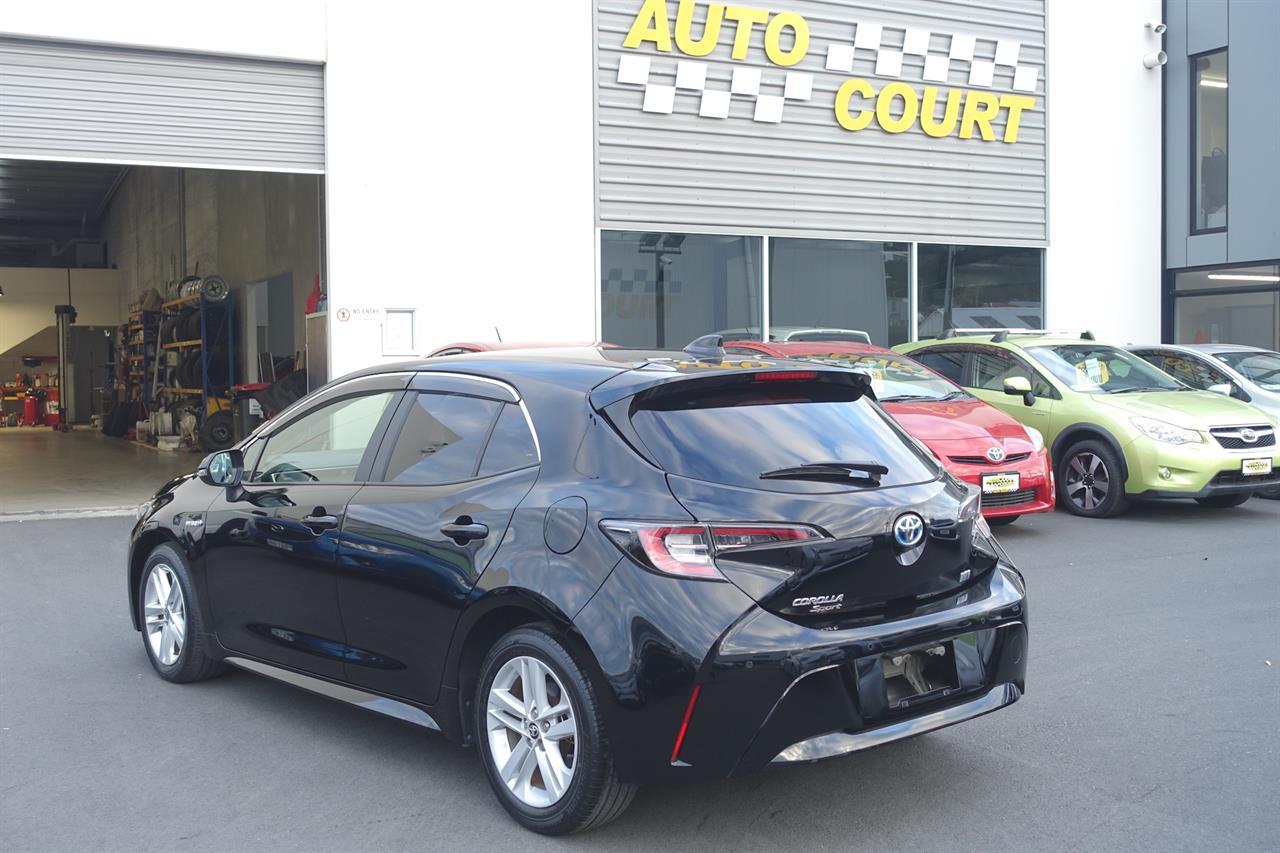 image-1, 2019 Toyota Corolla Sport G Hybrid at Dunedin