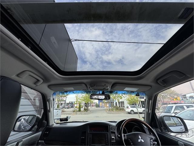 image-19, 2010 Mitsubishi Pajero Super Exceed at Christchurch