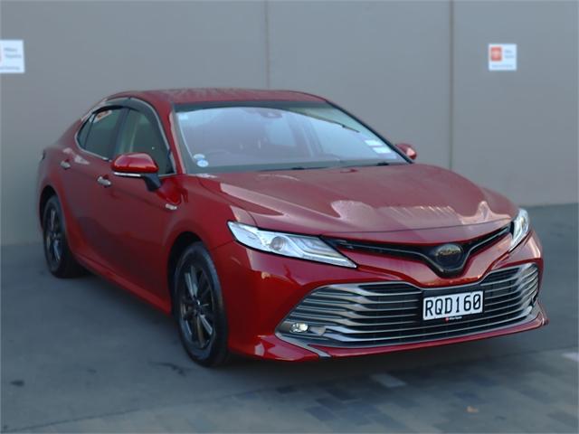 image-0, 2018 Toyota Camry Hybrid Sedan 2.5L, Push Start at Christchurch