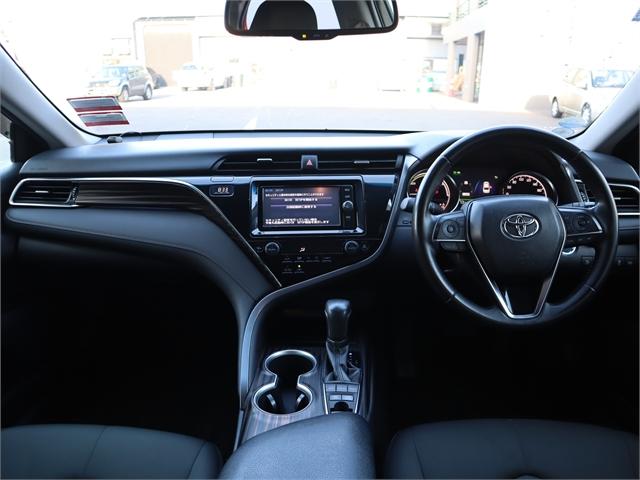 image-11, 2018 Toyota Camry Hybrid Sedan 2.5L, Push Start at Christchurch