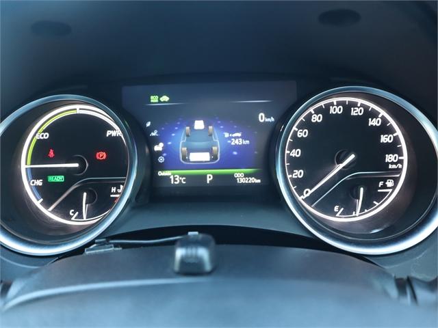 image-16, 2018 Toyota Camry Hybrid Sedan 2.5L, Push Start at Christchurch