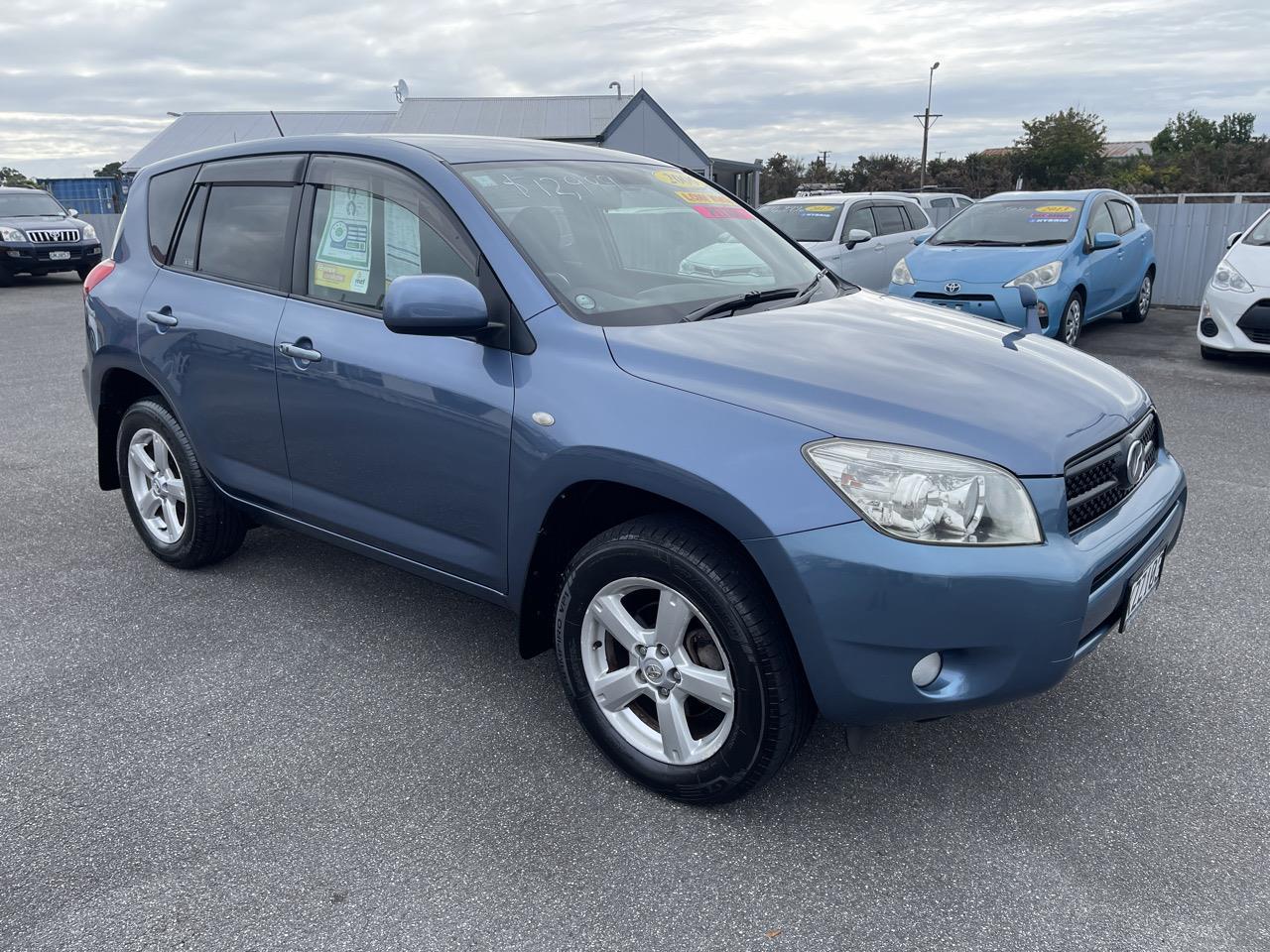 2006 Toyota RAV4 on handshake