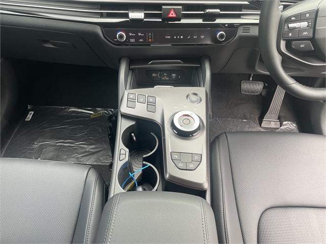 image-7, 2026 Kia Sportage HEV Earth AWD at Invercargill