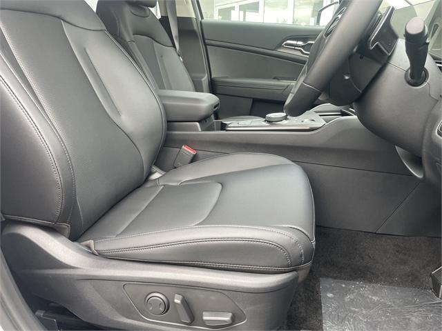 image-8, 2026 Kia Sportage HEV Earth AWD at Invercargill