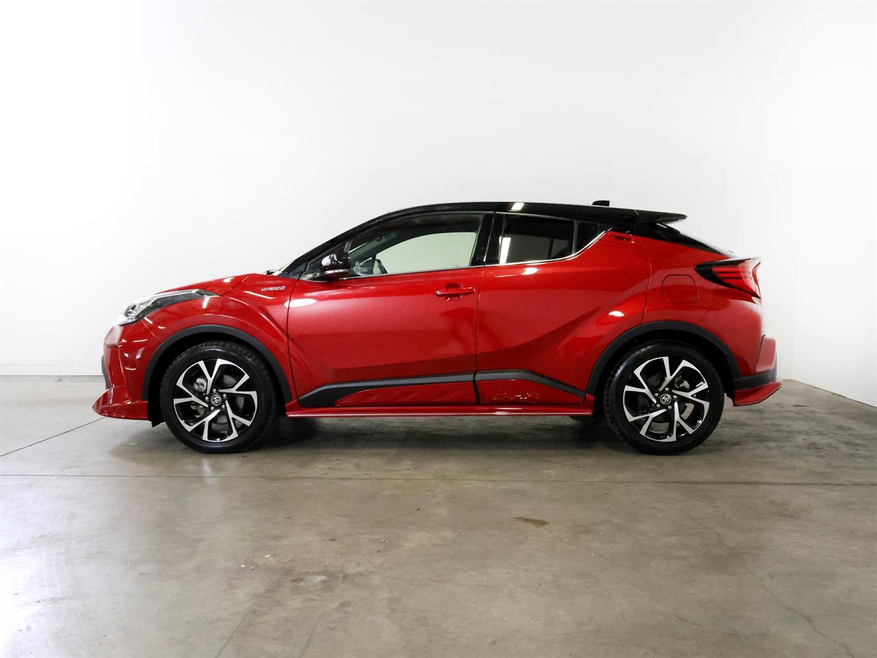 image-4, 2019 Toyota C-HR Hybrid G-Package at Christchurch