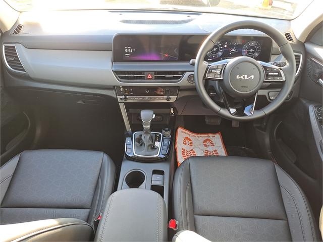 image-12, 2025 Kia Seltos EX 2.0 Gasoline IVT at Invercargill