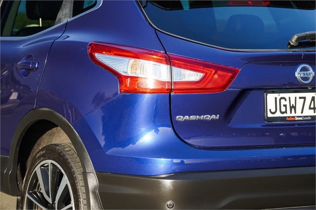 image-5, 2015 Nissan Qashqai Ti 2.0P/Cvt at Dunedin