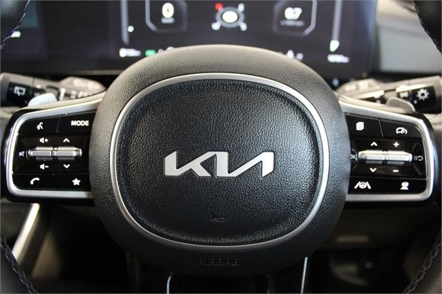 image-17, 2025 Kia Carnival PREMIUM 2.2L DIESEL TURBO at Christchurch