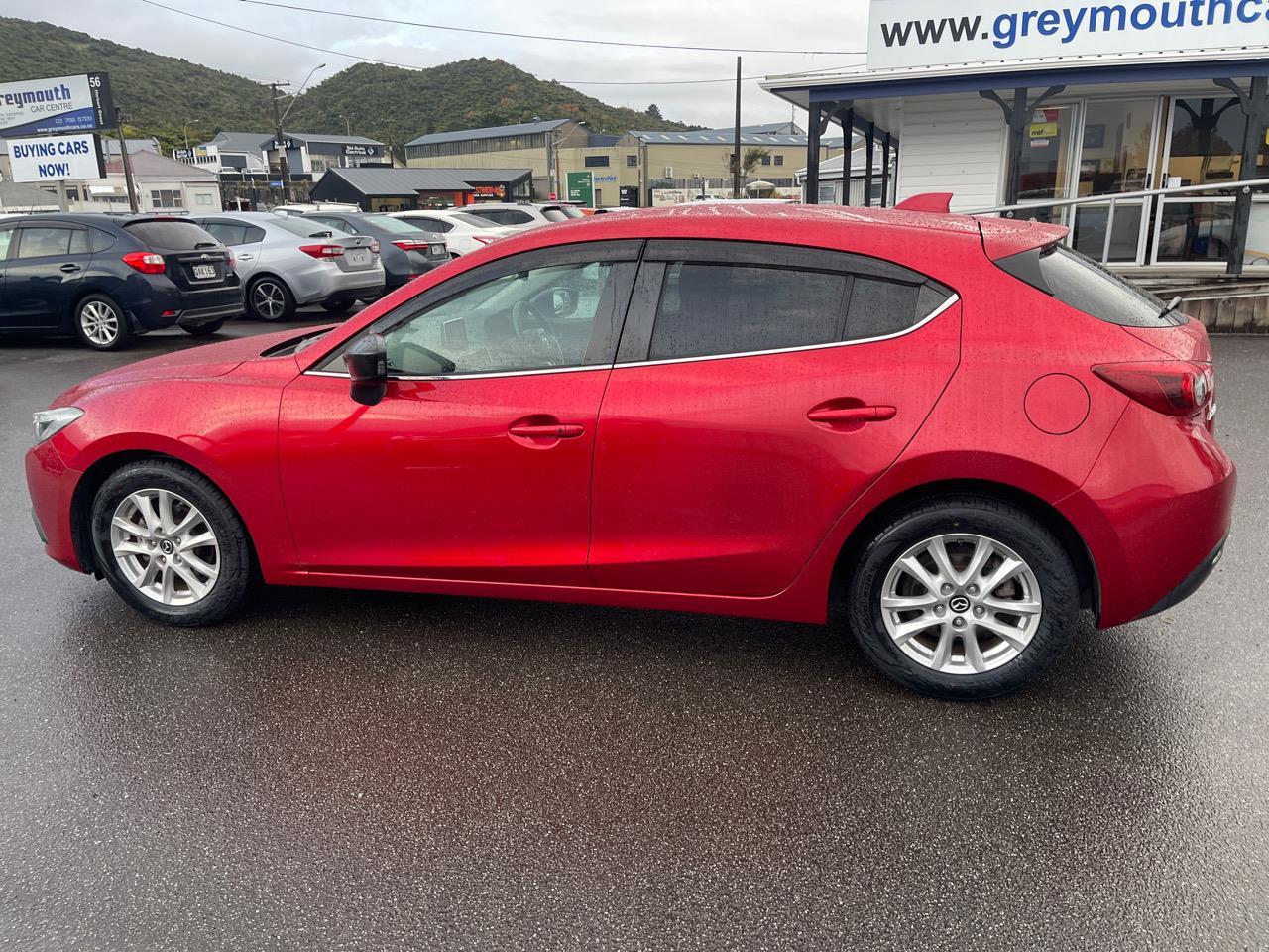 image-6, 2014 Mazda Axela 15S at Greymouth