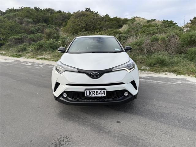 image-1, 2017 Toyota C-HR 4WD at Dunedin