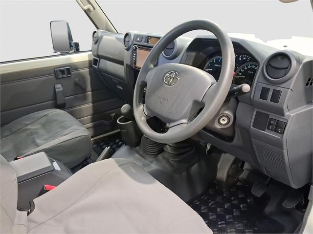 image-13, 2025 Toyota Land Cruiser 70 LT 4.5DT 5MT 4WD V8 at Dunedin
