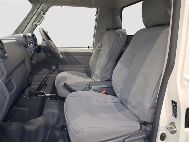 image-14, 2025 Toyota Land Cruiser 70 LT 4.5DT 5MT 4WD V8 at Dunedin
