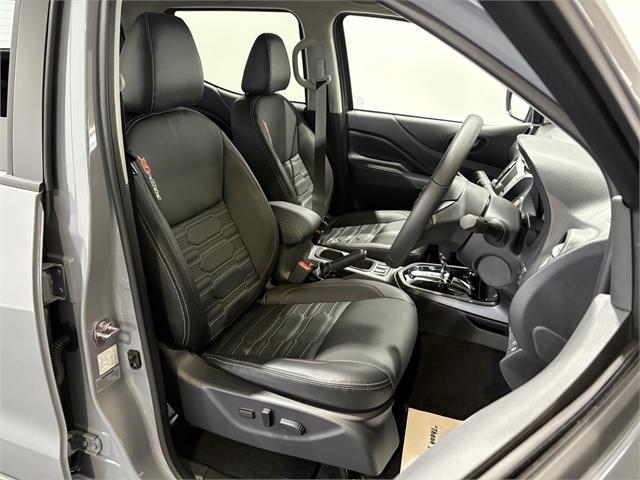 image-10, 2025 Nissan Navara Pro 4 X 4WD D/C A at Invercargill