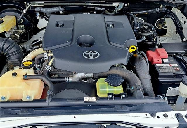 image-12, 2016 Toyota Hilux SR5 4WD at Dunedin