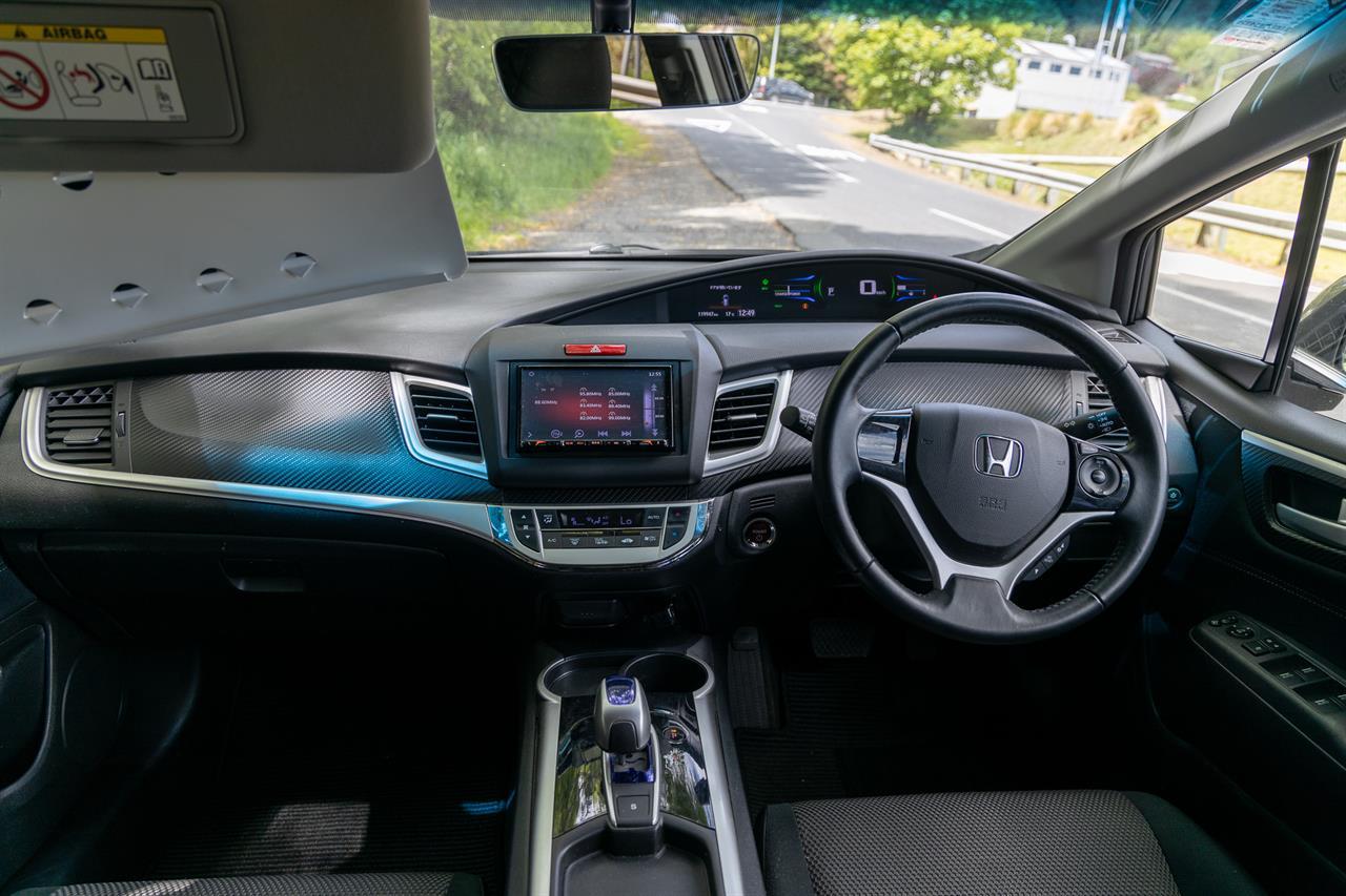 image-14, 2017 Honda Jade Hybrid with 6 seats at Dunedin