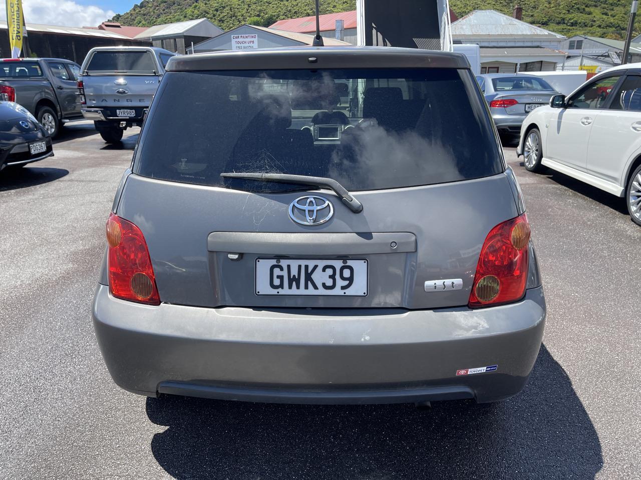 image-5, 2004 Toyota ist at Greymouth