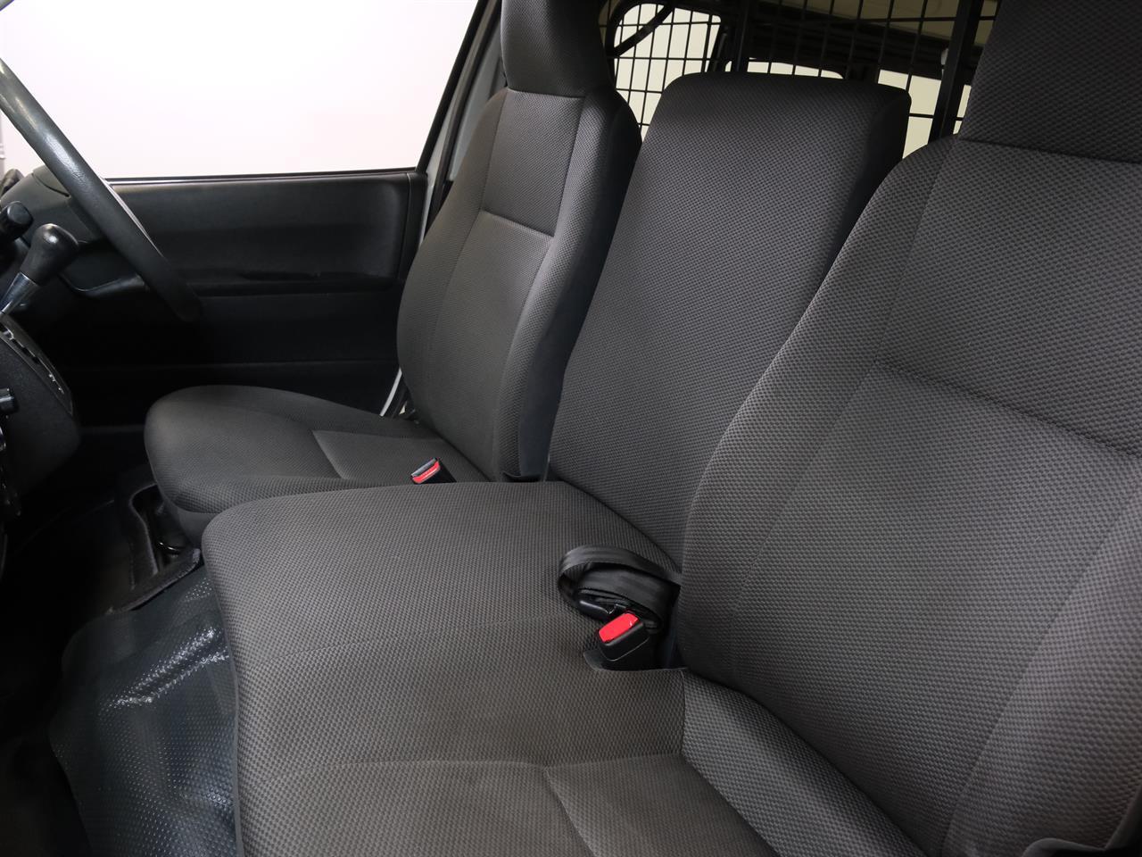 image-18, 2014 Toyota Hiace Highroof 5-Door at Christchurch