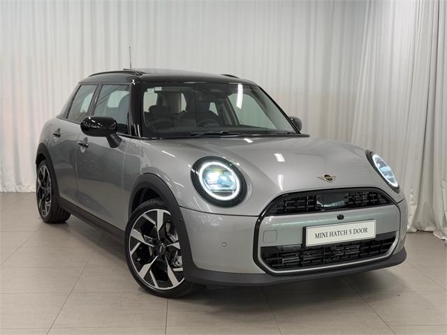 image-0, 2024 MINI Cooper 42GD C 5dr Classic Spec at Christchurch