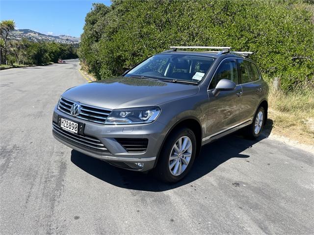 image-2, 2015 Volkswagen Touareg TDi 150KW 3.0D at Dunedin