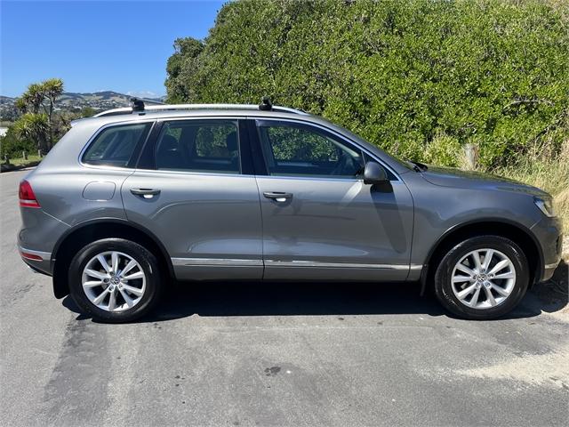 image-3, 2015 Volkswagen Touareg TDi 150KW 3.0D at Dunedin