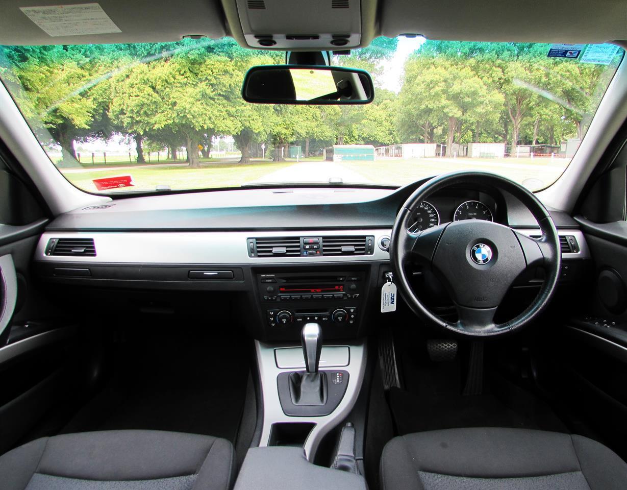 image-8, 2006 BMW 320I at Christchurch