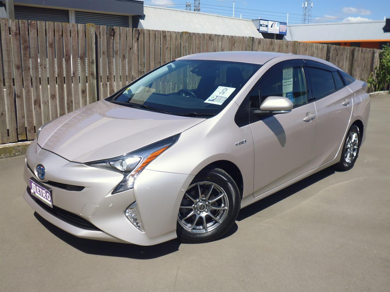 image-0, 2017 Toyota Prius S Hybrid at Christchurch