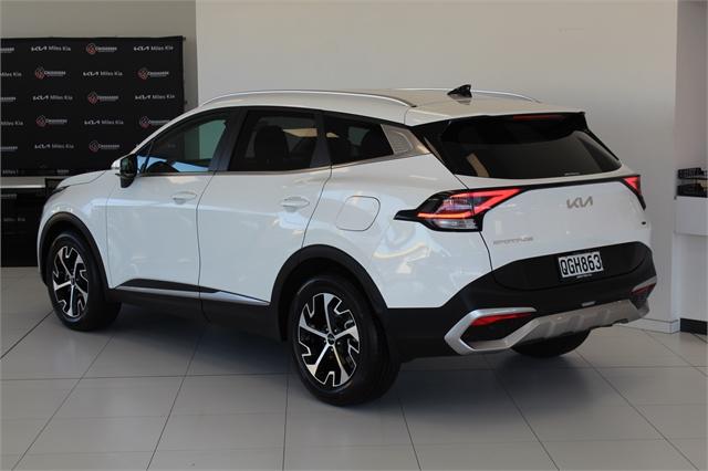 image-2, 2023 Kia Sportage LX+ AWD 2.0L DIESEL at Christchurch