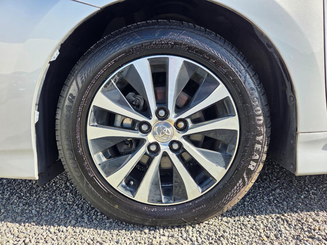 image-17, 2013 Toyota SAI G at Christchurch