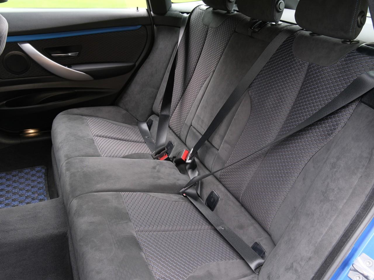 image-18, 2014 BMW 320i Gran Turismo M-Sport at Christchurch