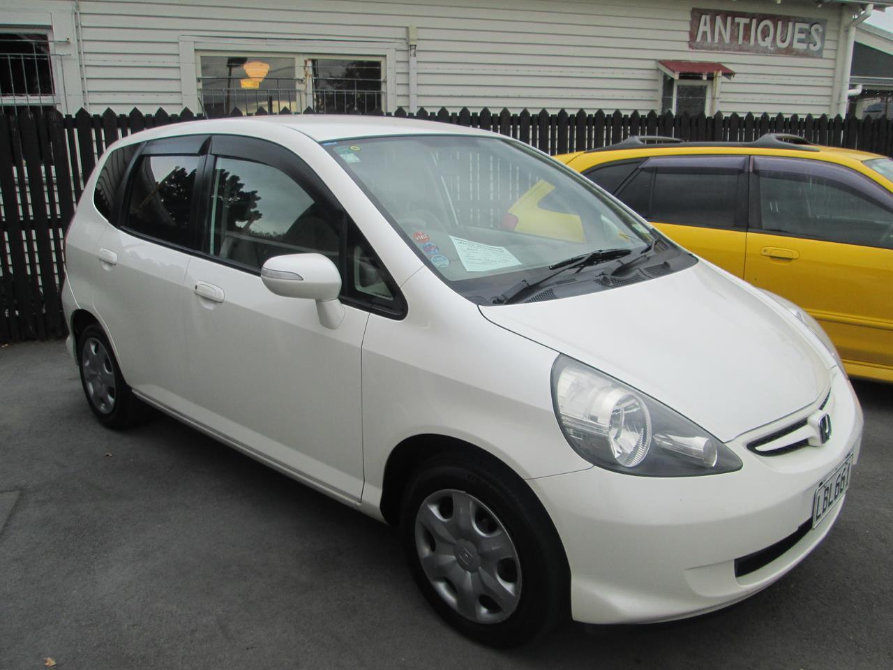 Honda fit 2006