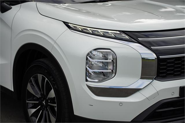 image-3, 2025 Mitsubishi Outlander LS 2.5 2WD auto at Dunedin