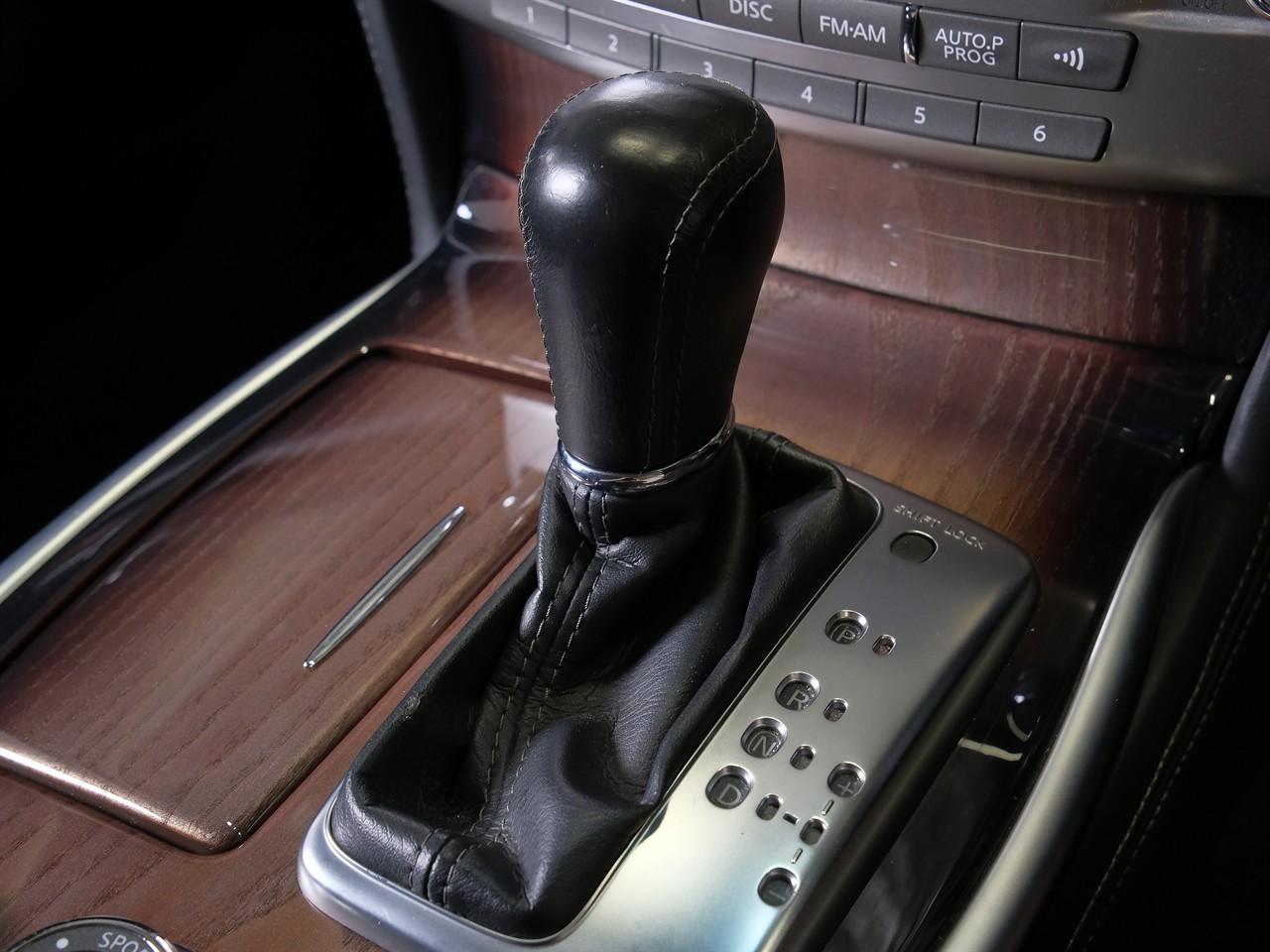 image-12, 2012 Nissan FUGA Hybrid 3.5lt 'VIP Package' at Christchurch