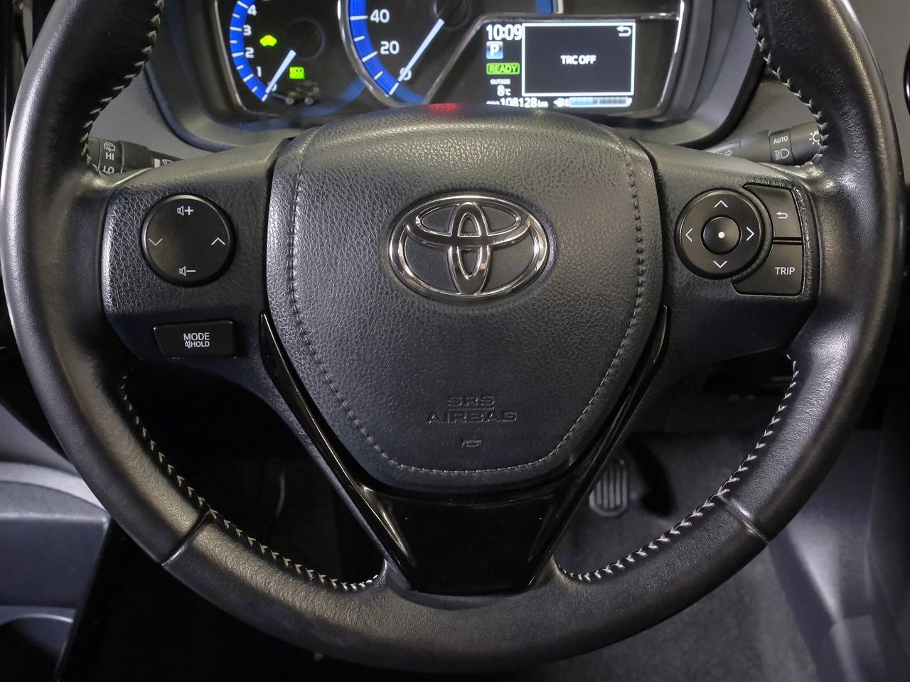 image-11, 2016 Toyota Corolla Fielder Hybrid G 'Aero Tourer' at Christchurch