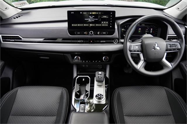 image-6, 2025 Mitsubishi Outlander LS 2.5 2WD auto at Dunedin